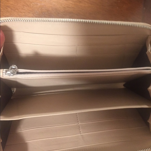 💥SOLD💥!Dolce& Gabbana vintage wallet with strap - Picture 4 of 7